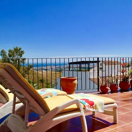 Amazing Sea Views Duplex With Garden, El Porton De Apartment